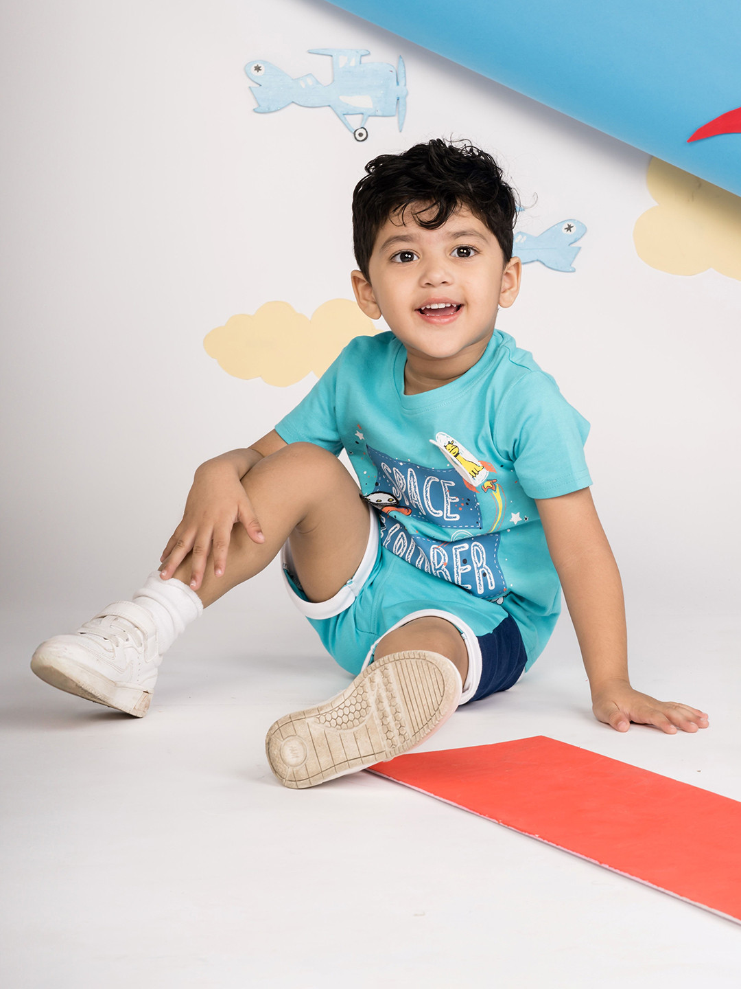 Totle Boys Typography Printed T-shirt