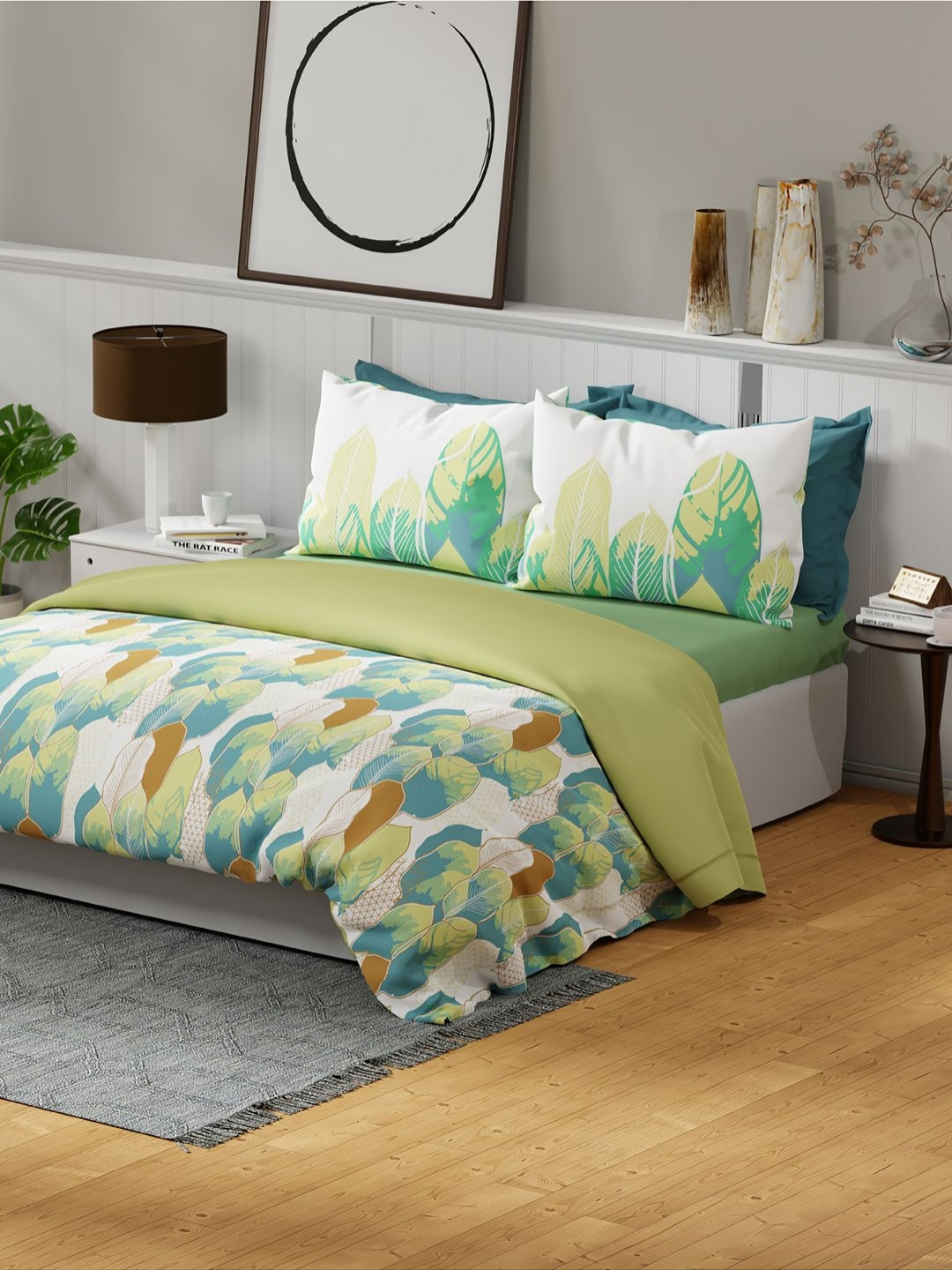 United Colors of Benetton Green & White Floral 144 TC Queen Bedsheet with 2 Pillow Covers