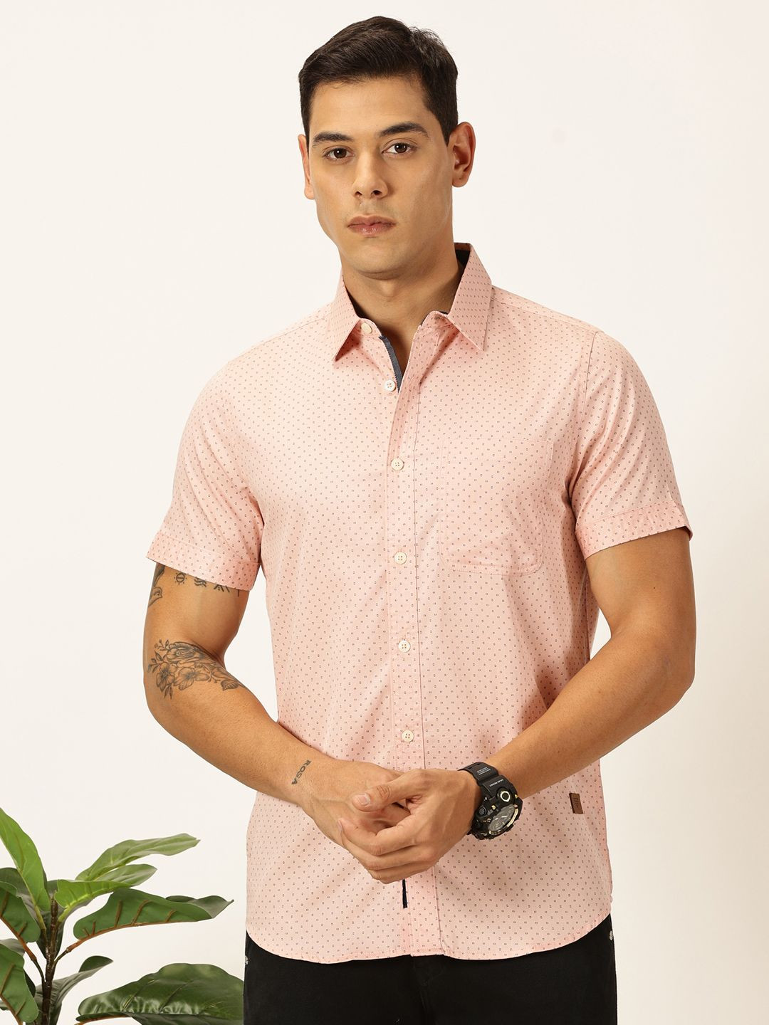 Thomas Scott Men Premium Cutaway Collar Polka Dots Printed Cotton Casual Shirt
