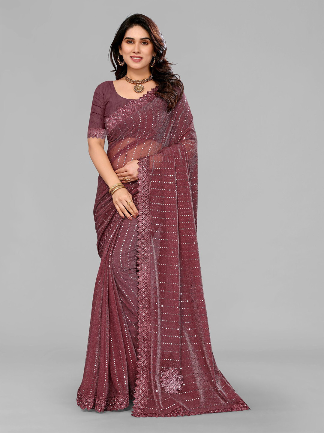 VIJAYA VALLABH Striped Saree