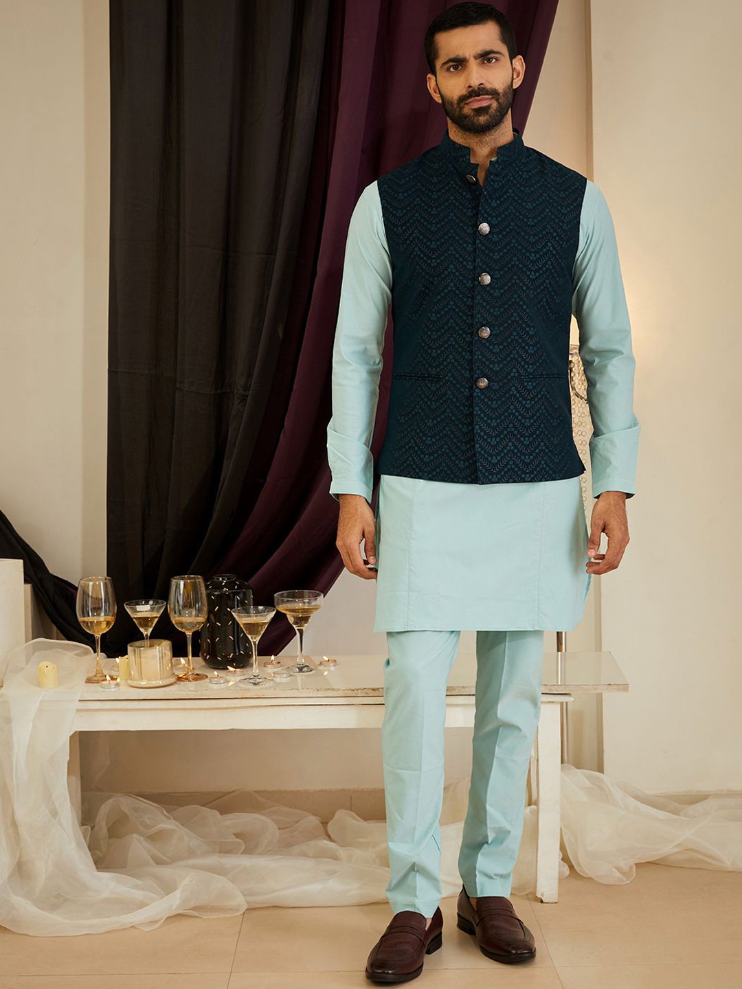 MR BUTTON Embroidered Cotton Nehru Jacket