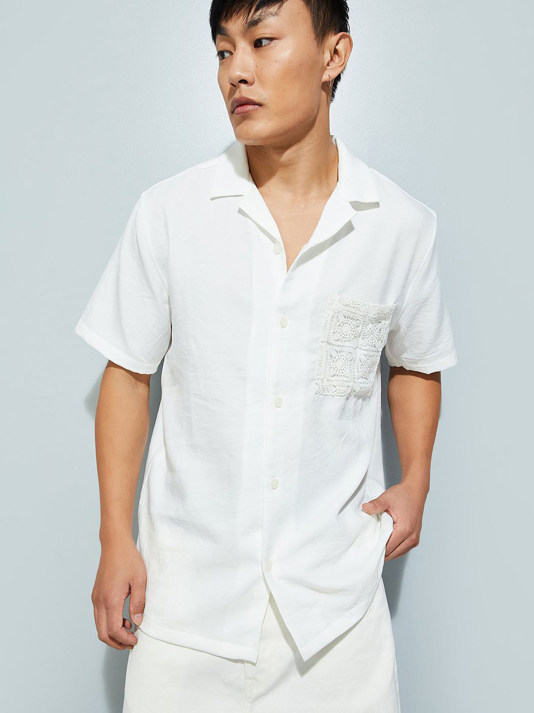 max URB_N Men Resort Shirt with Crochet Pocket