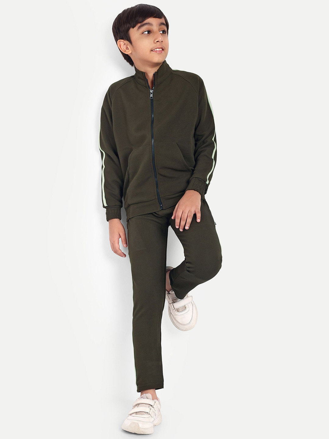 FEBVIBE Boys Mock Collar Tracksuits
