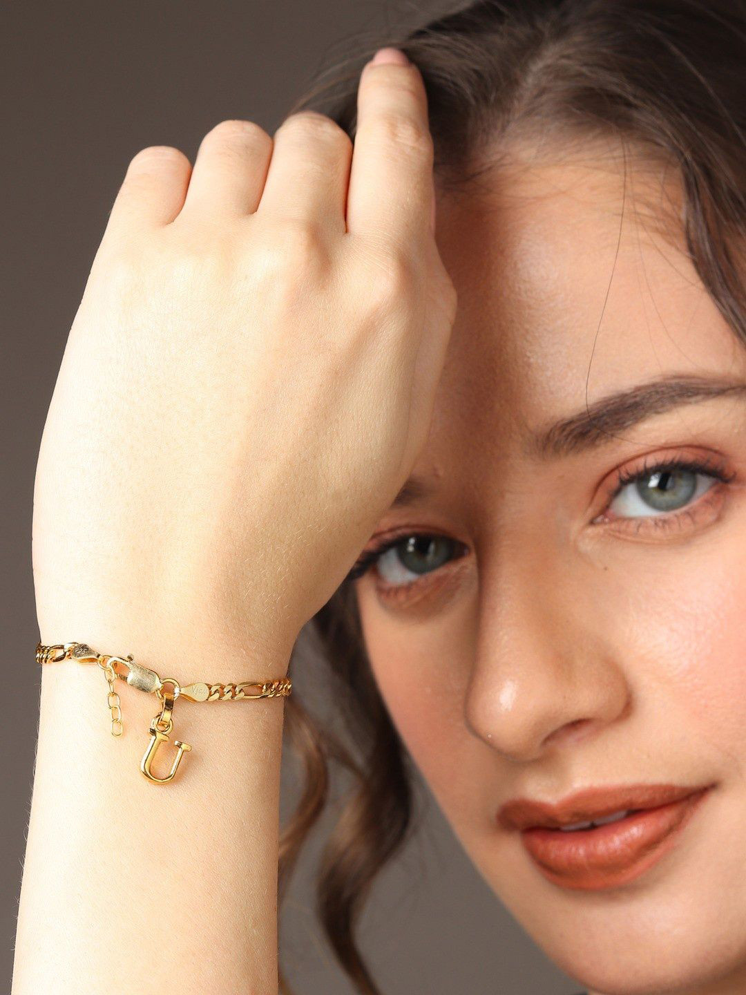 AKSHAT SAPPHIRE Women 2 Sterling Silver Gold-Plated Link Bracelet