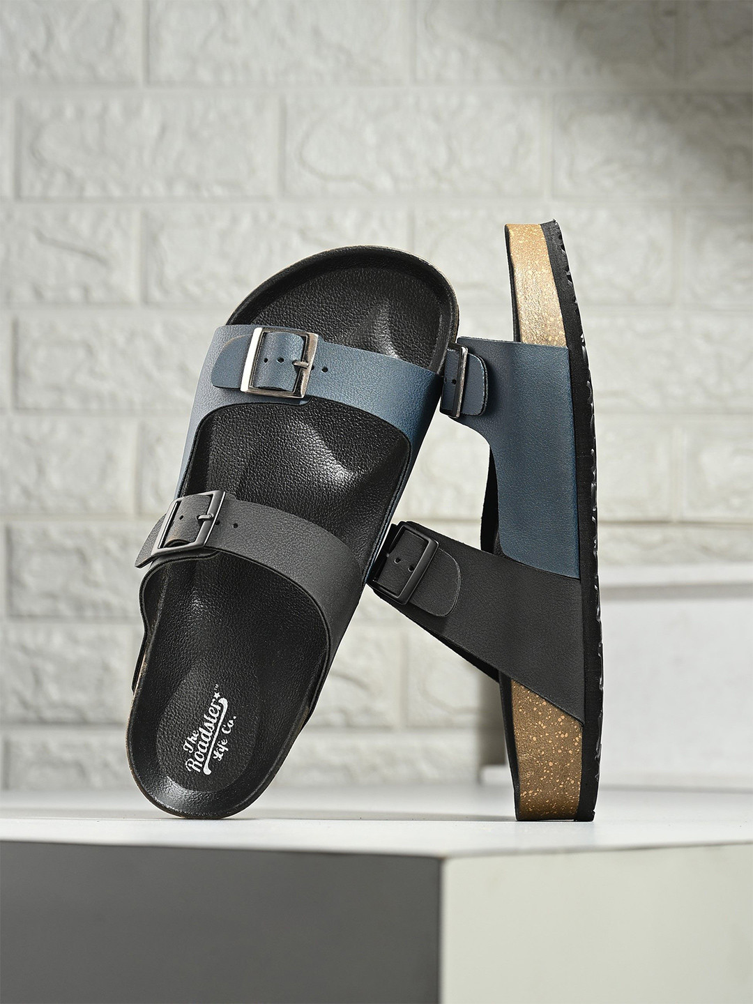 The Roadster Lifestyle Co Men Dual Fusion Casual Comfort Sandals With Buckle