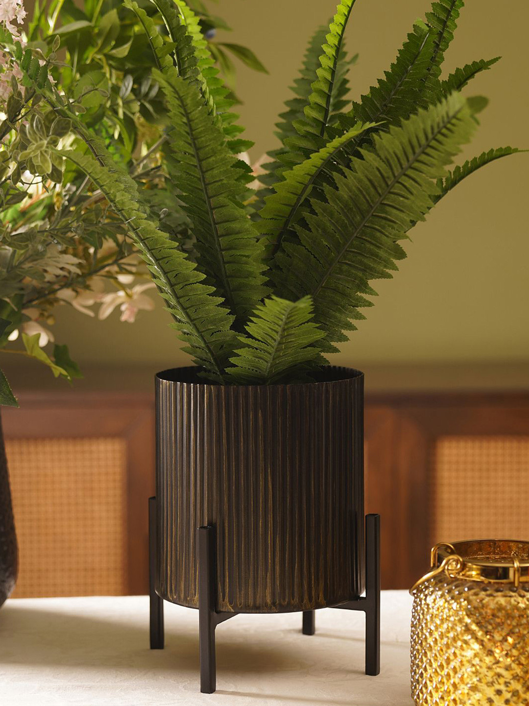 Pure Home and Living Brown Textured PlantersPot WithStand