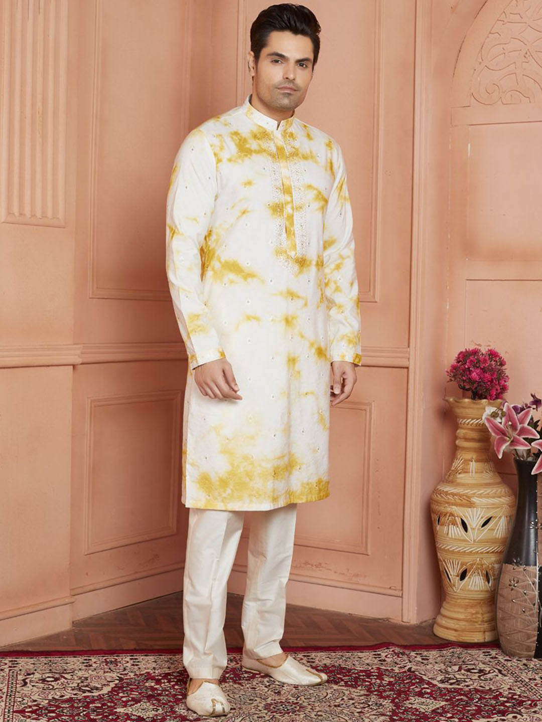 EVASTRO Ethnic Motifs Embroidered Mirror Work Pure Cotton Straight Kurta With Trousers