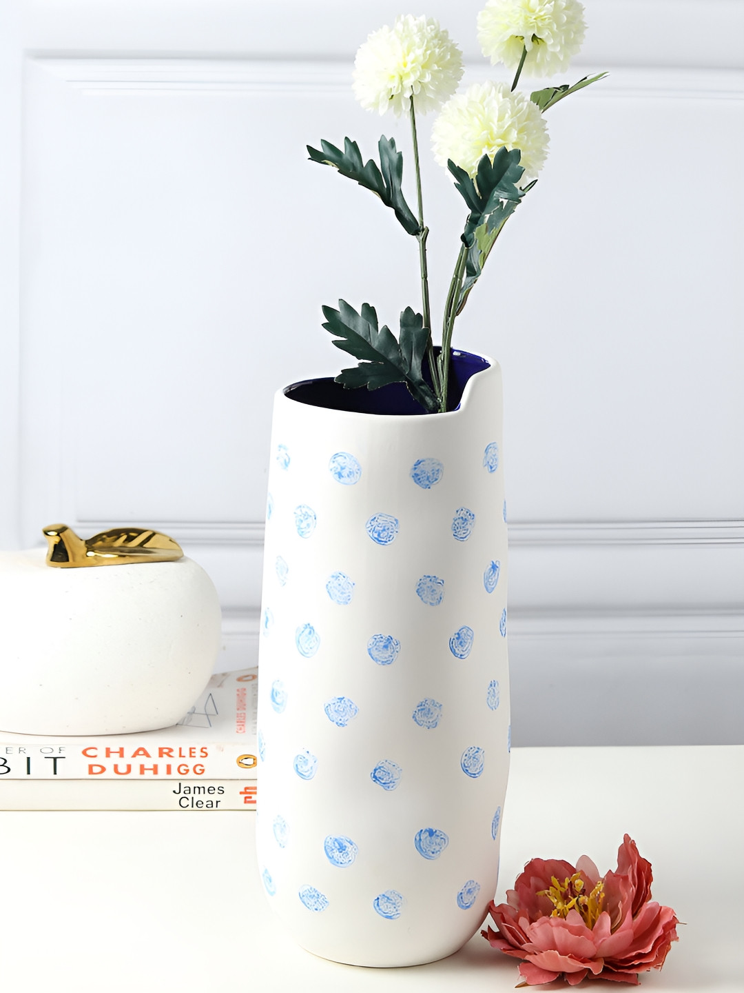 HABERE INDIA bohemian home collection White & Blue Ceramic FlowerVase