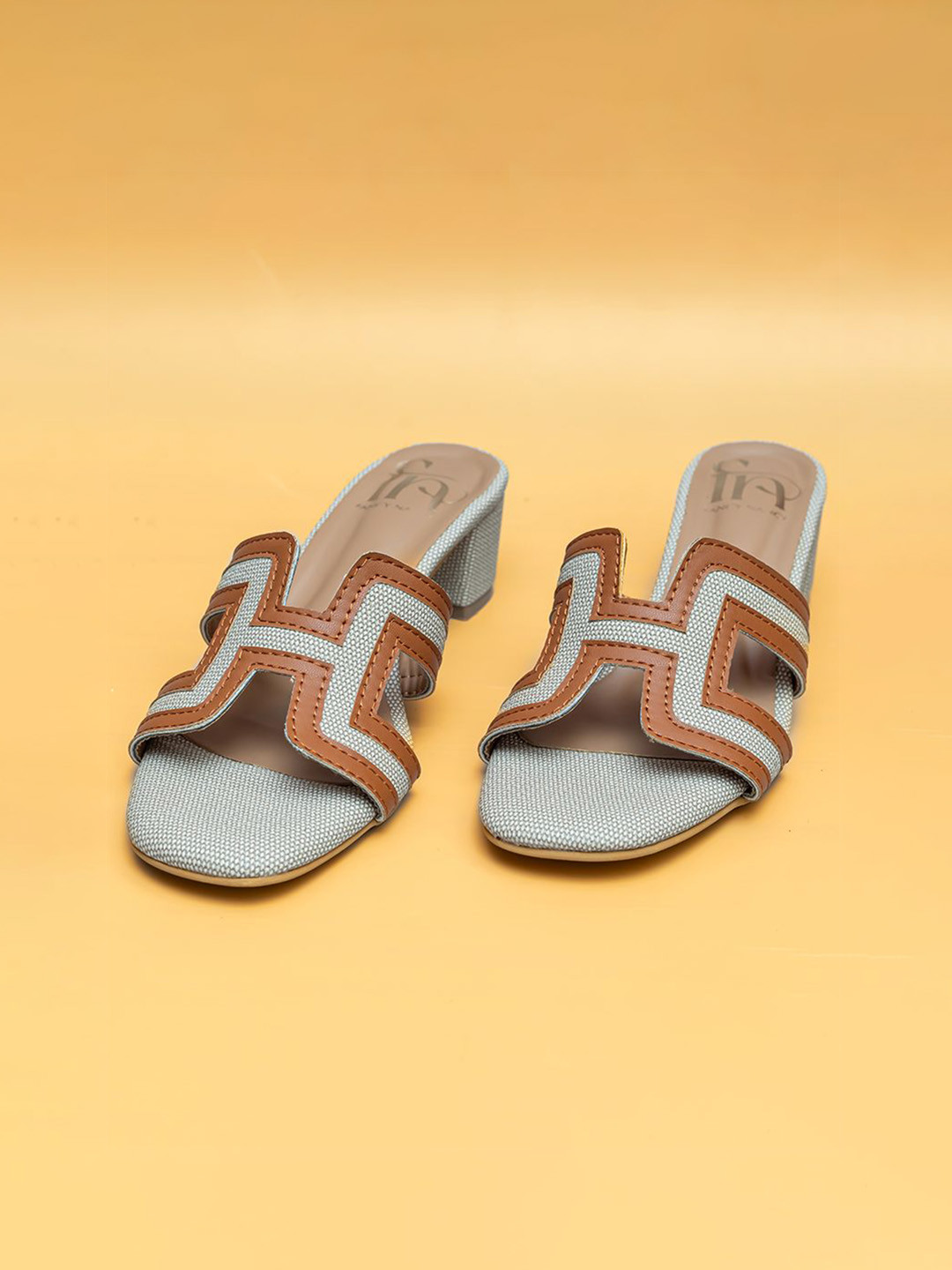 Fancy Nancy Striped Block Gladiators