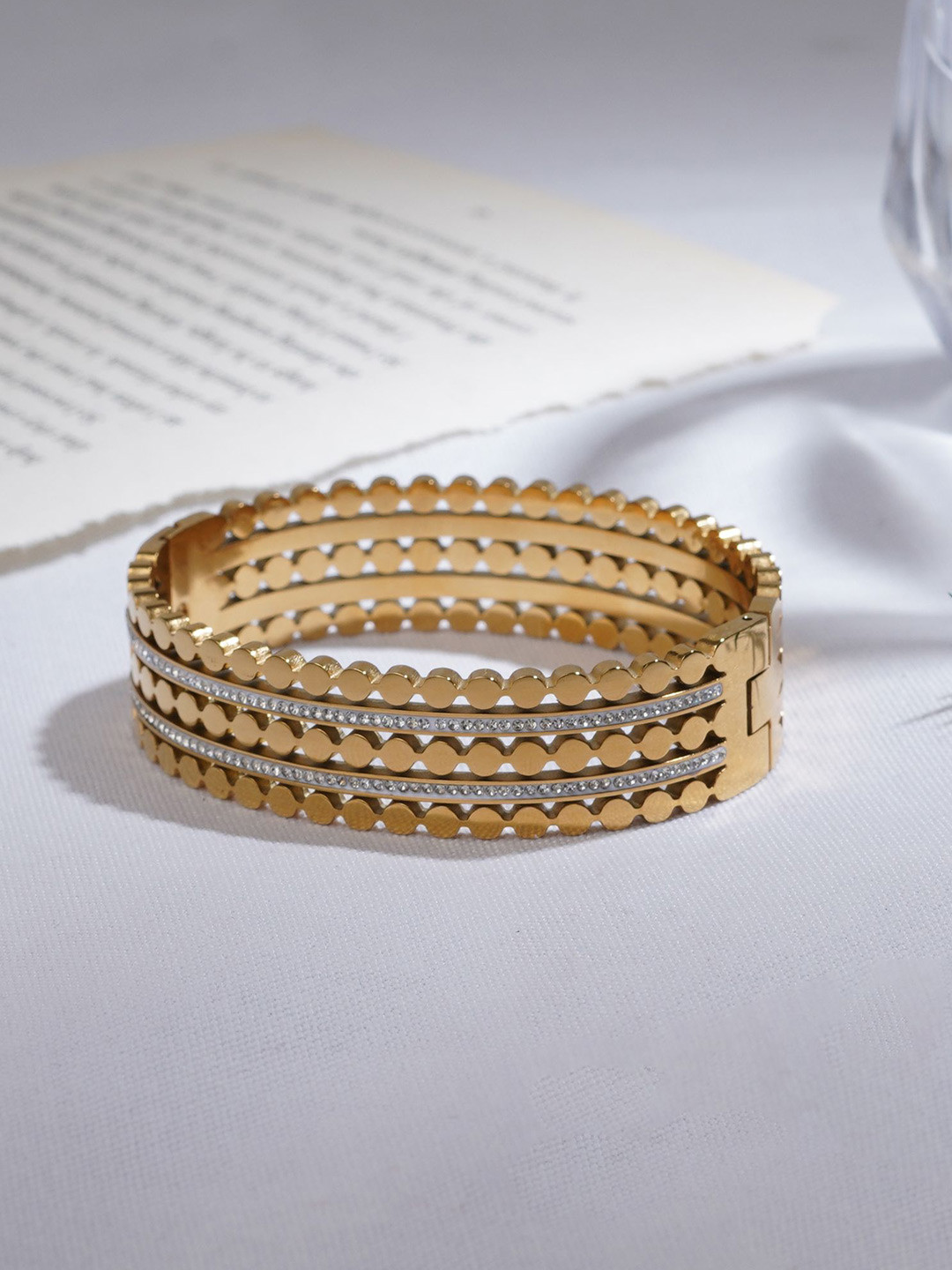 JEWILLEY Women Gold-Plated Kada Bracelet