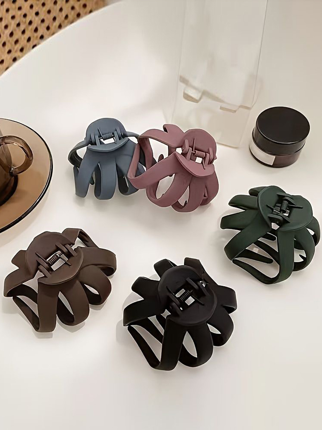 CHRONEX Set of 2 Elegant Hair Claw Clip -Assorted