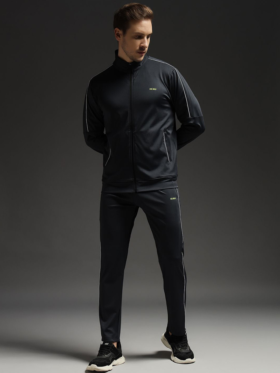 FCK GOLD Men Mock Collar Mid Rise Long Sleeves Tracksuits