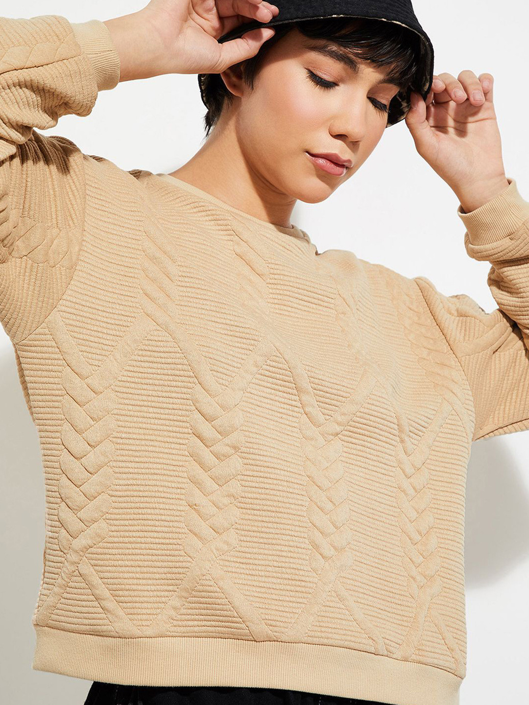 Max Alaya F X Urb_N Women Quilted Sweatshirt