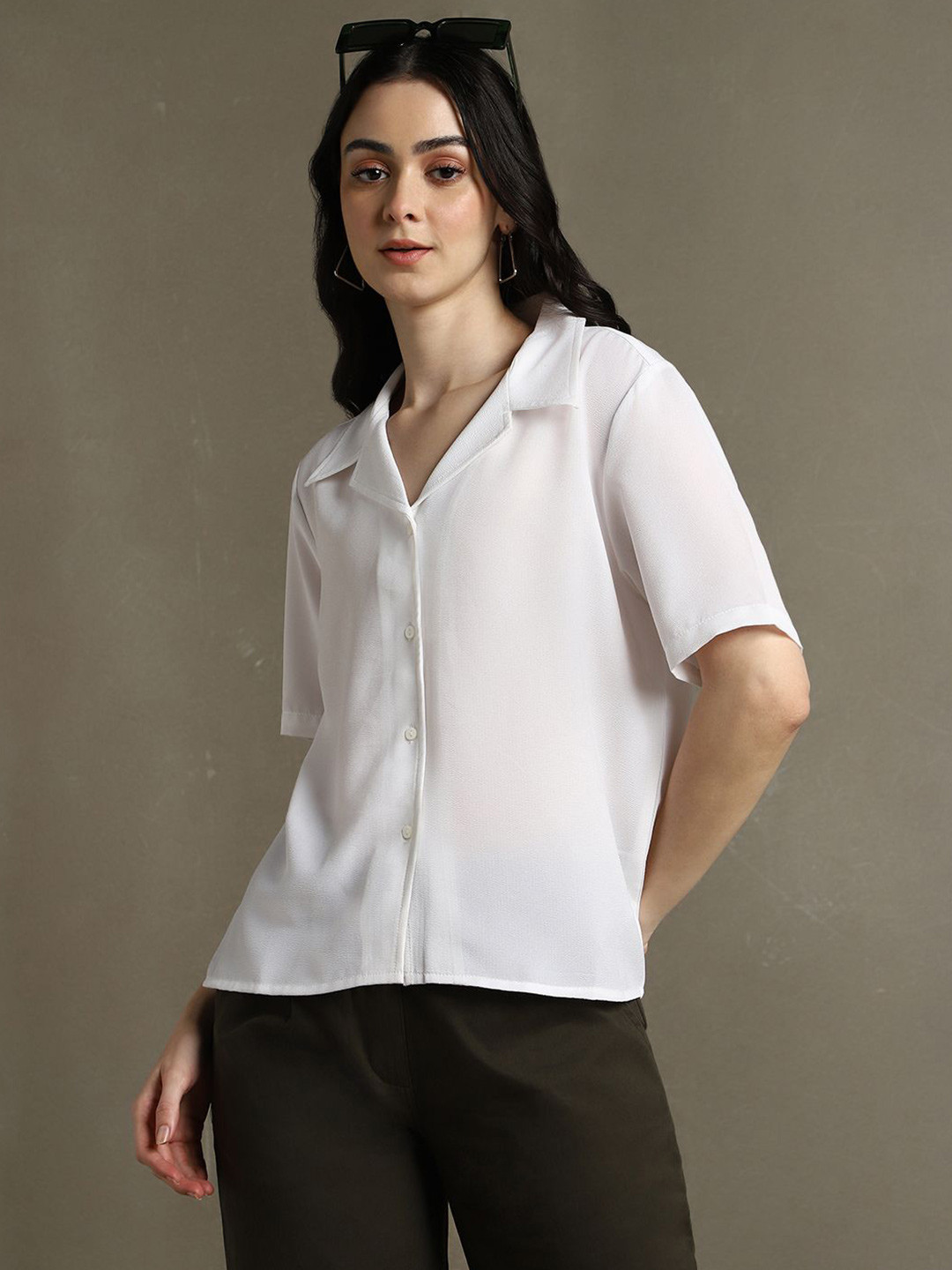 DL Woman Cuban Collar Solid Relaxed Fit Casual Shirt