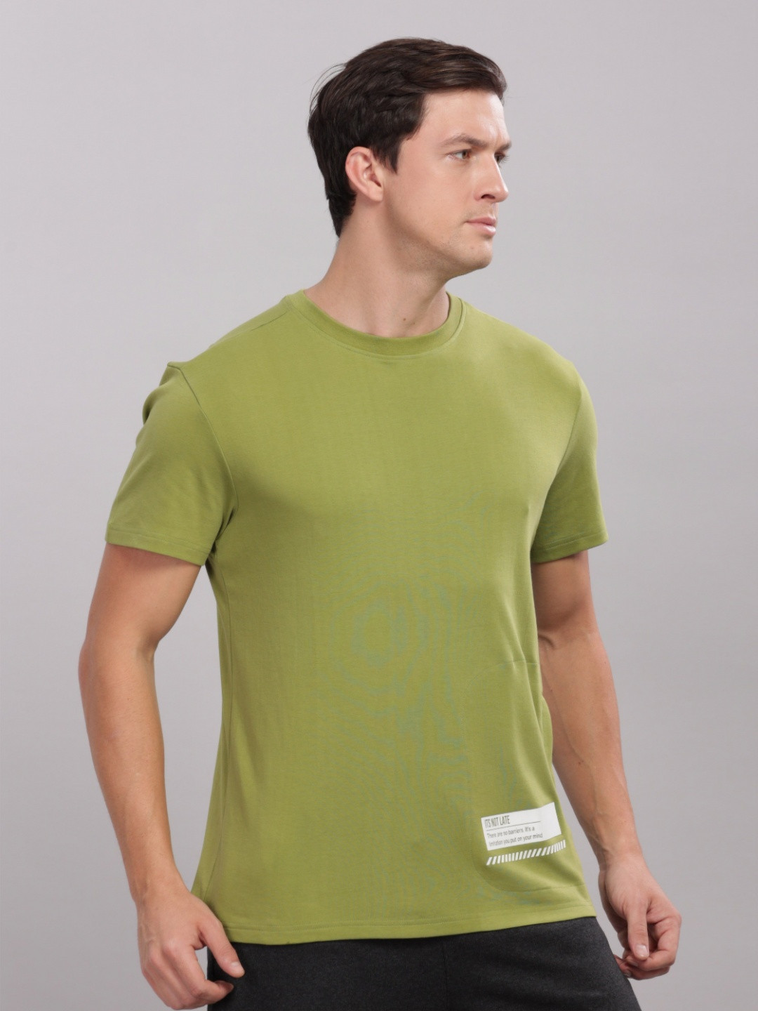 DOMIN8 Men Pure Cotton Stylish T-Shirt With Zipper Pocket