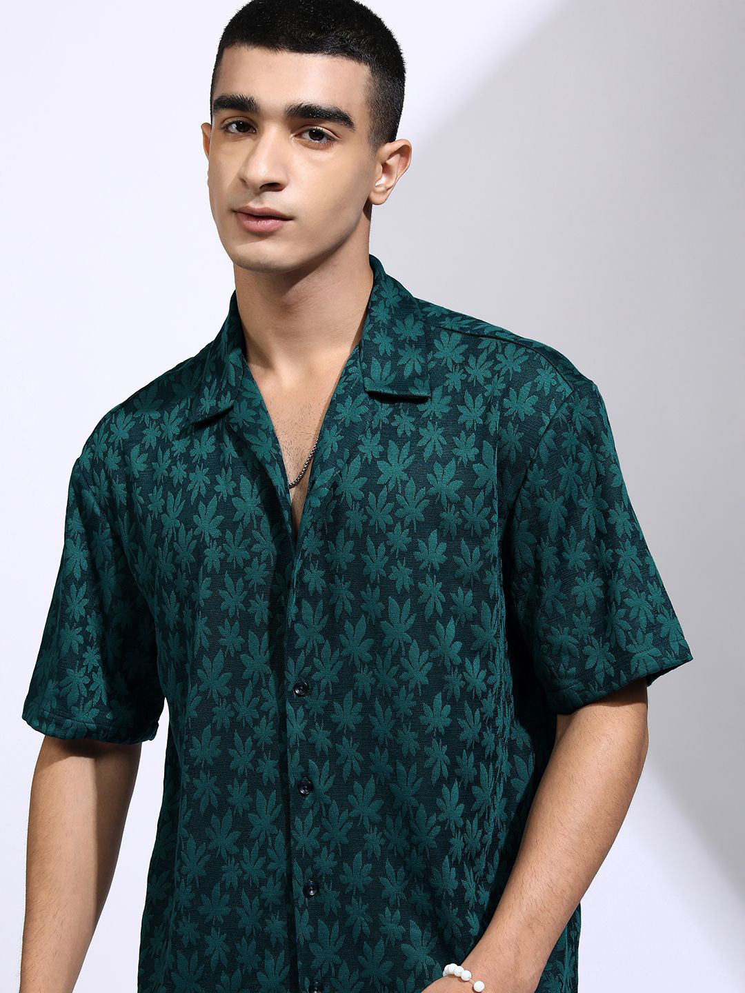 HIGHLANDER Men Printed Resort Collar Oversised Shirt