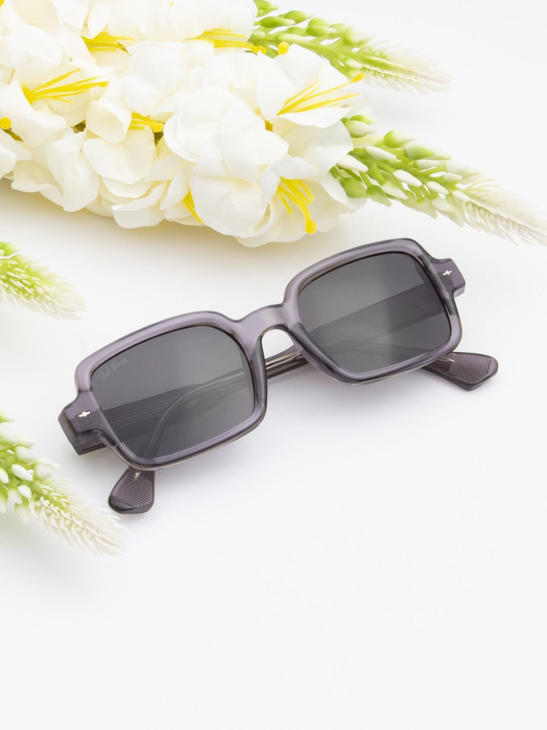 Ted Smith Unisex Rectangle Sunglasses with UV Protected Lens WALT_C2-GREY