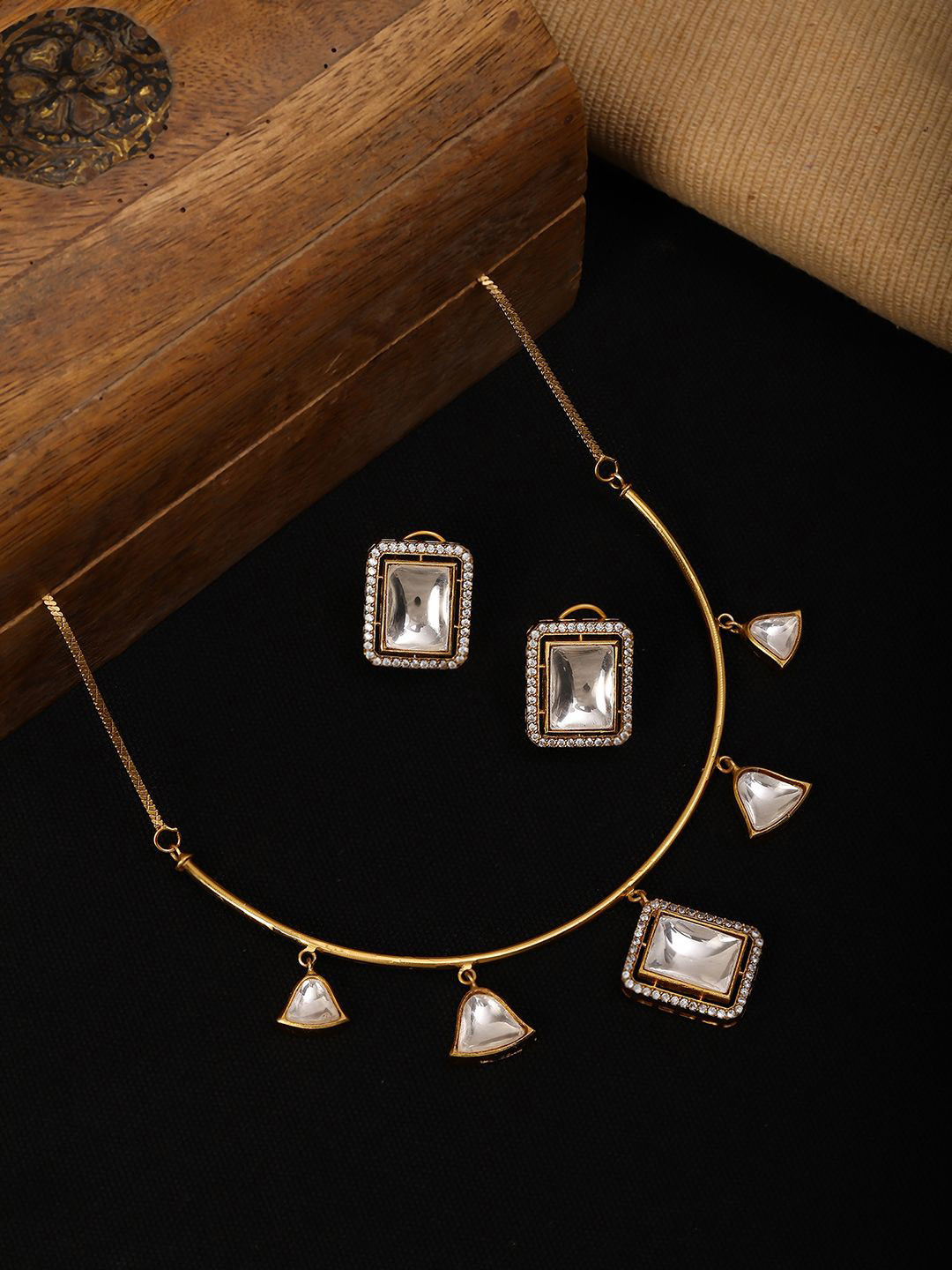 Ruby Raang Gold-Plated Square Kundan Stone Studded Jewellery Set