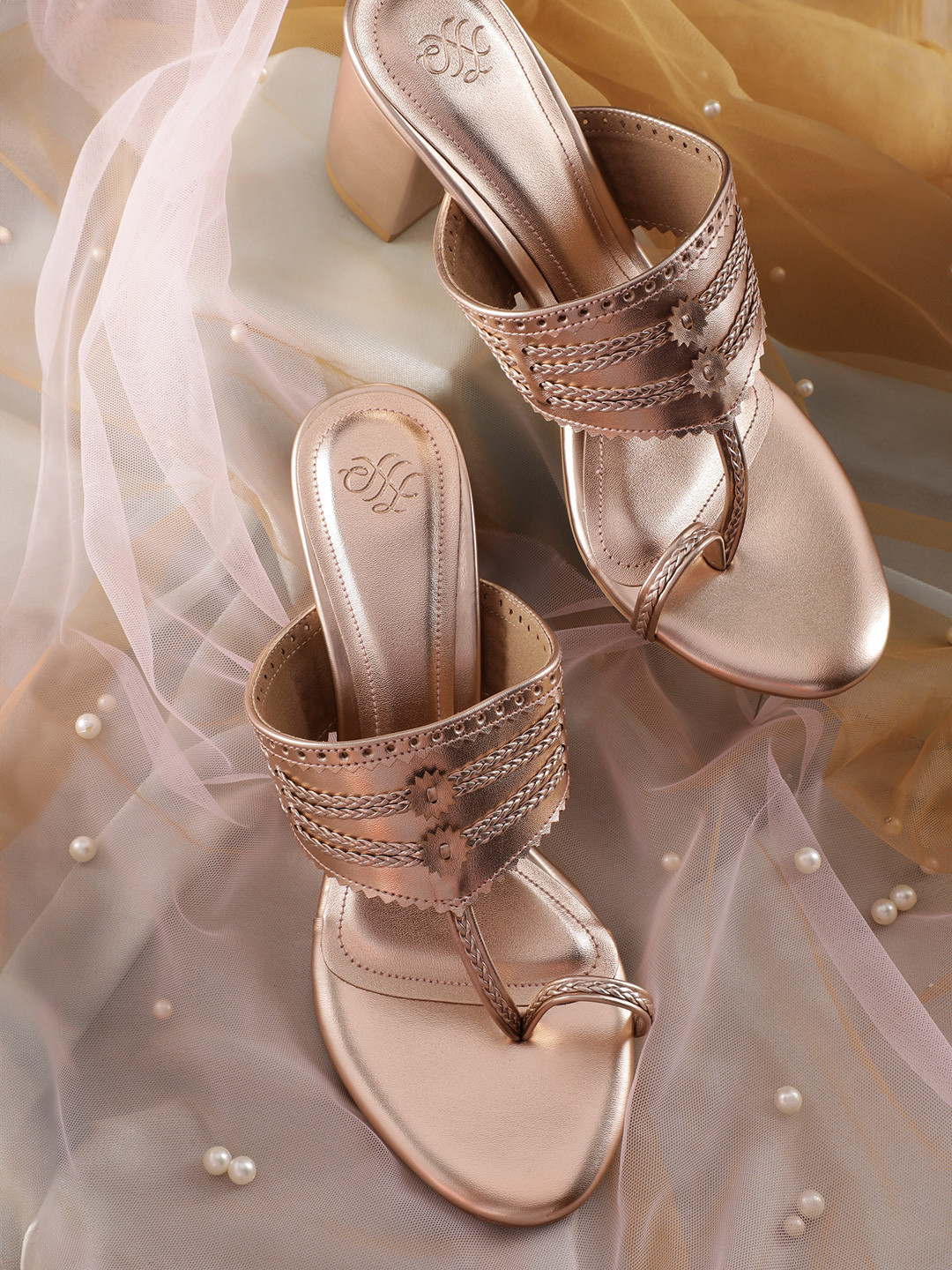 House of Pataudi Open Toe Woven Design Block Heels