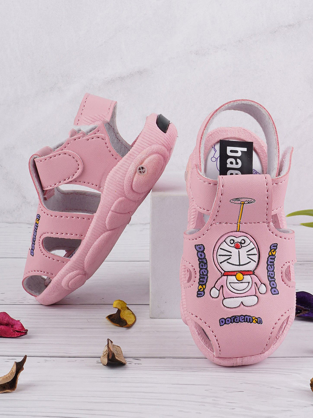 BAESD Kids Doraemon Patterned Comfort Sandals