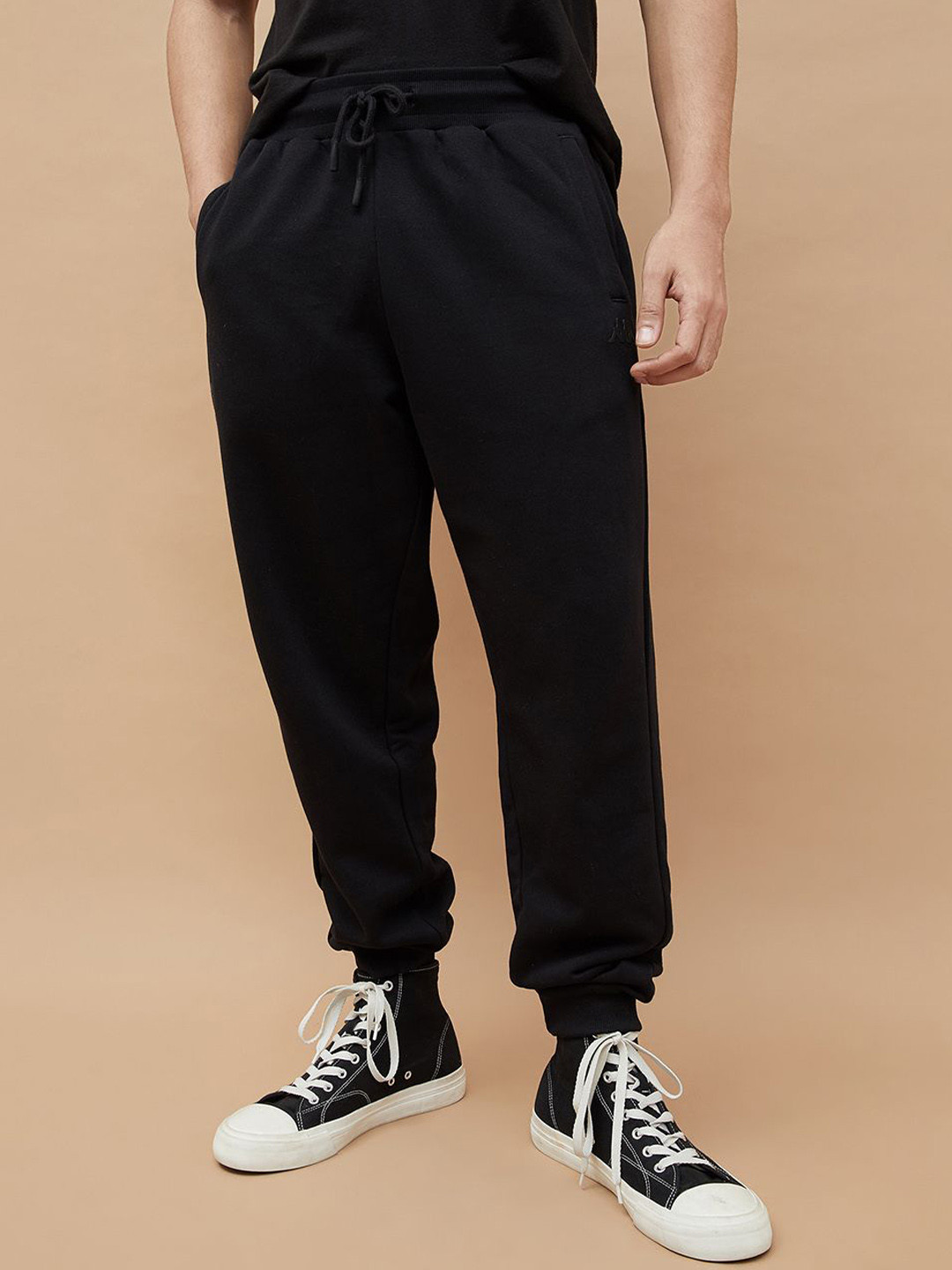Kappa Men Cotton Slim Fit Mid-Rise Joggers