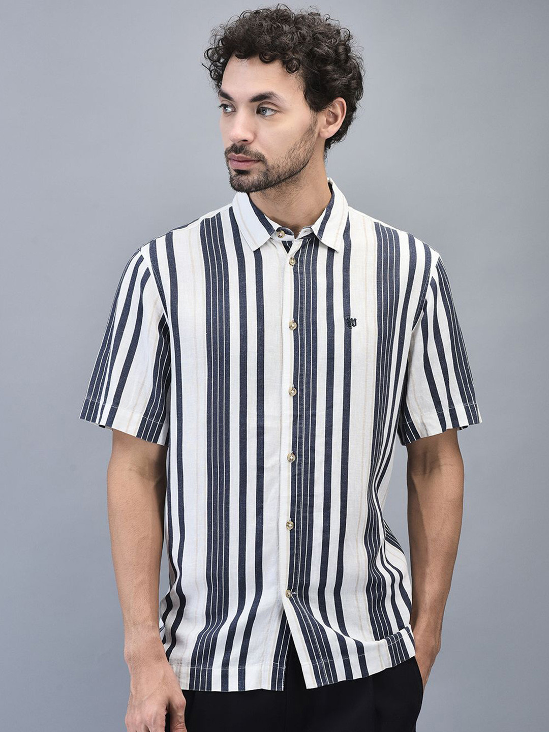 Woods Men Spread Collar Vertical Striped Casual Shirt