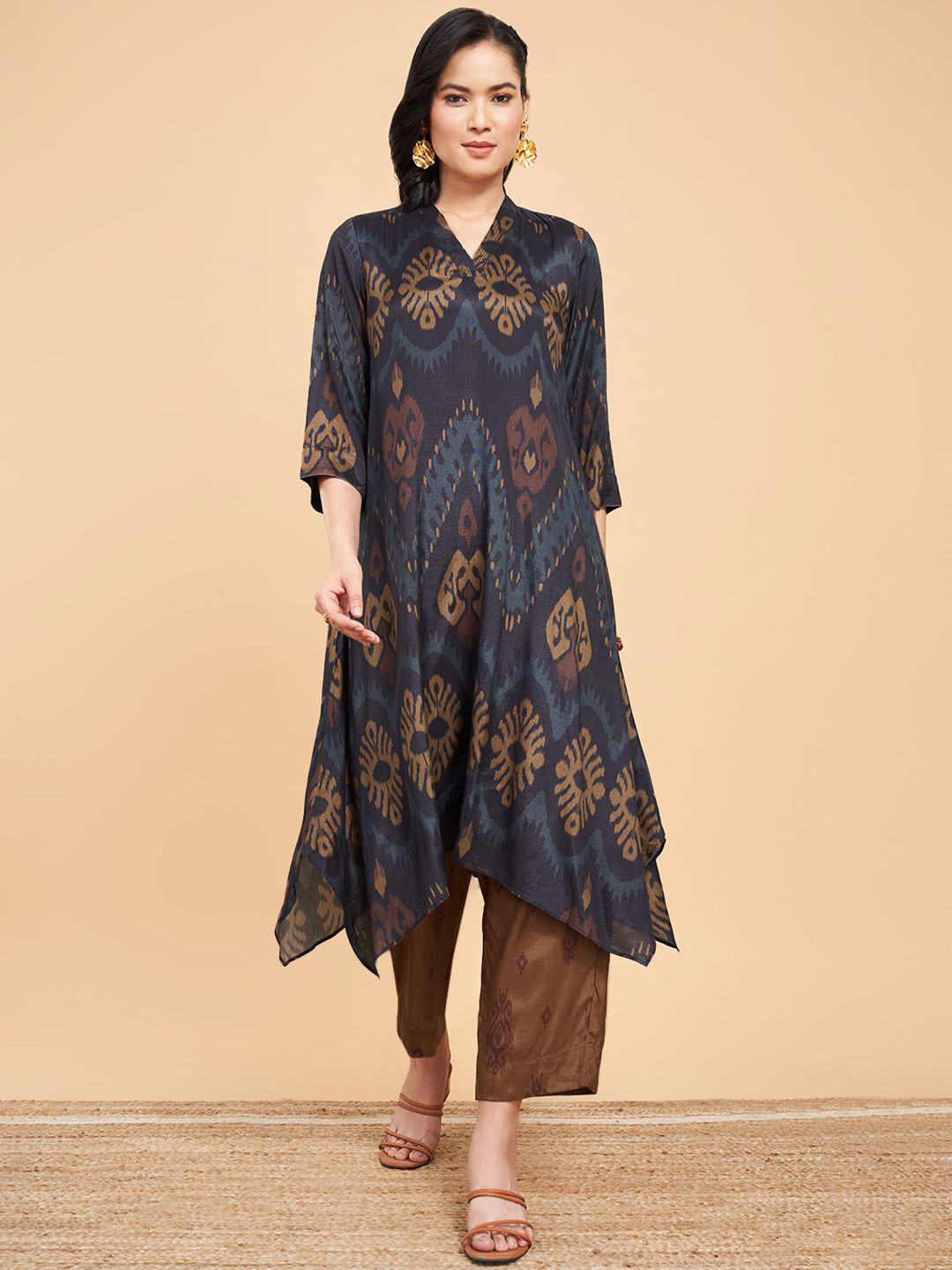 Marigold Lane Ethnic Motifs Printed Panelled A-Line Kurta