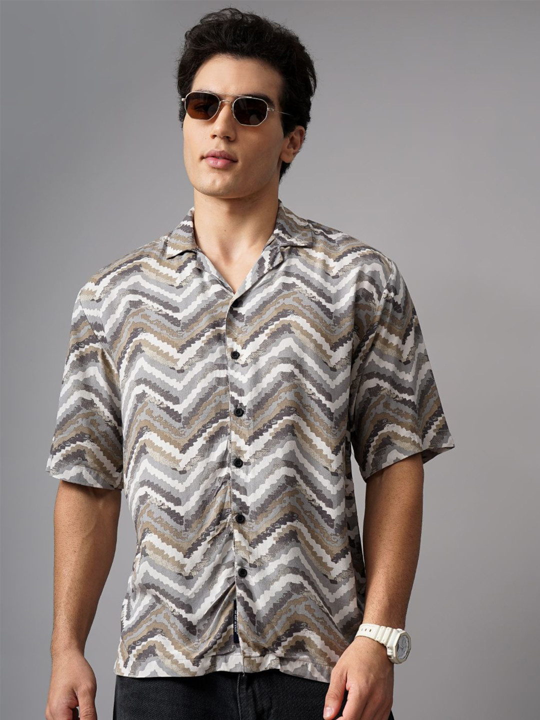 PAUL STREET Men Relaxed Cuban Collar Chevron Printed Oversized Casual Shirt