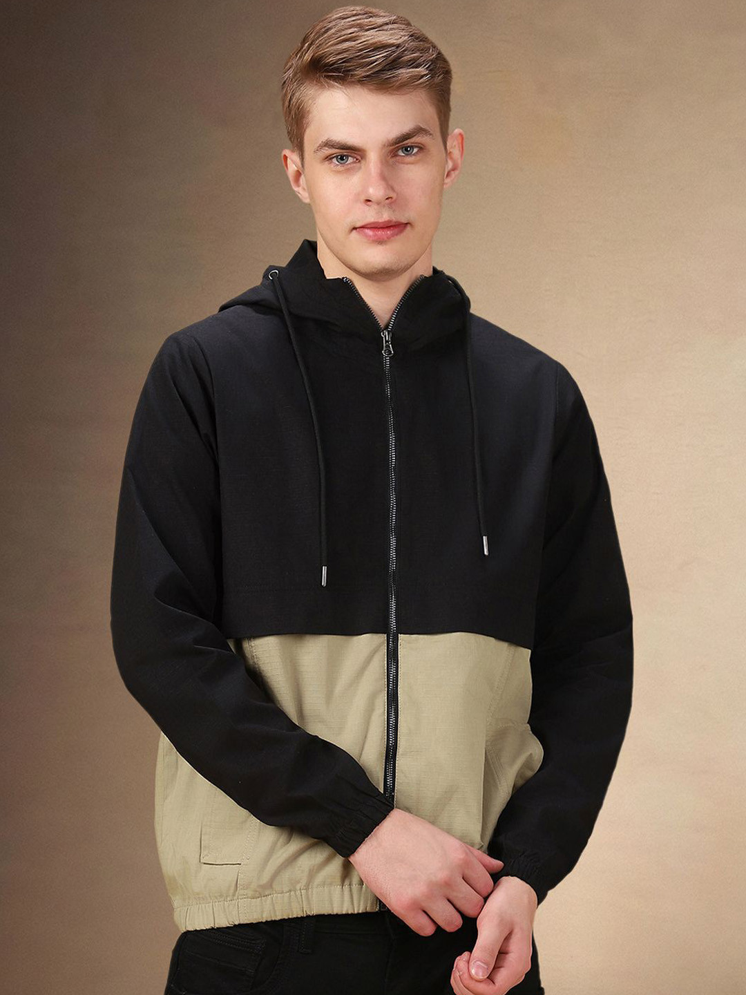 Dennis Lingo Men Colourblocked Sporty Jacket