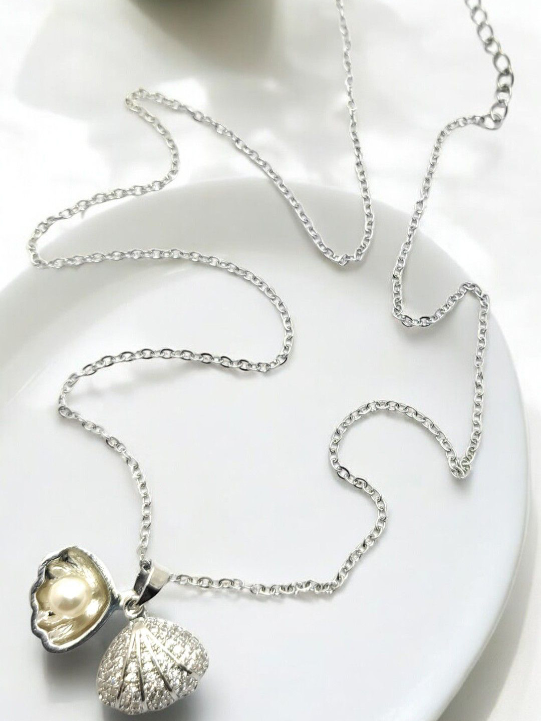 Adc fashions Silver-Plated Stone Studded & Beaded Oxidised Shell Shaped Pendant With Chain