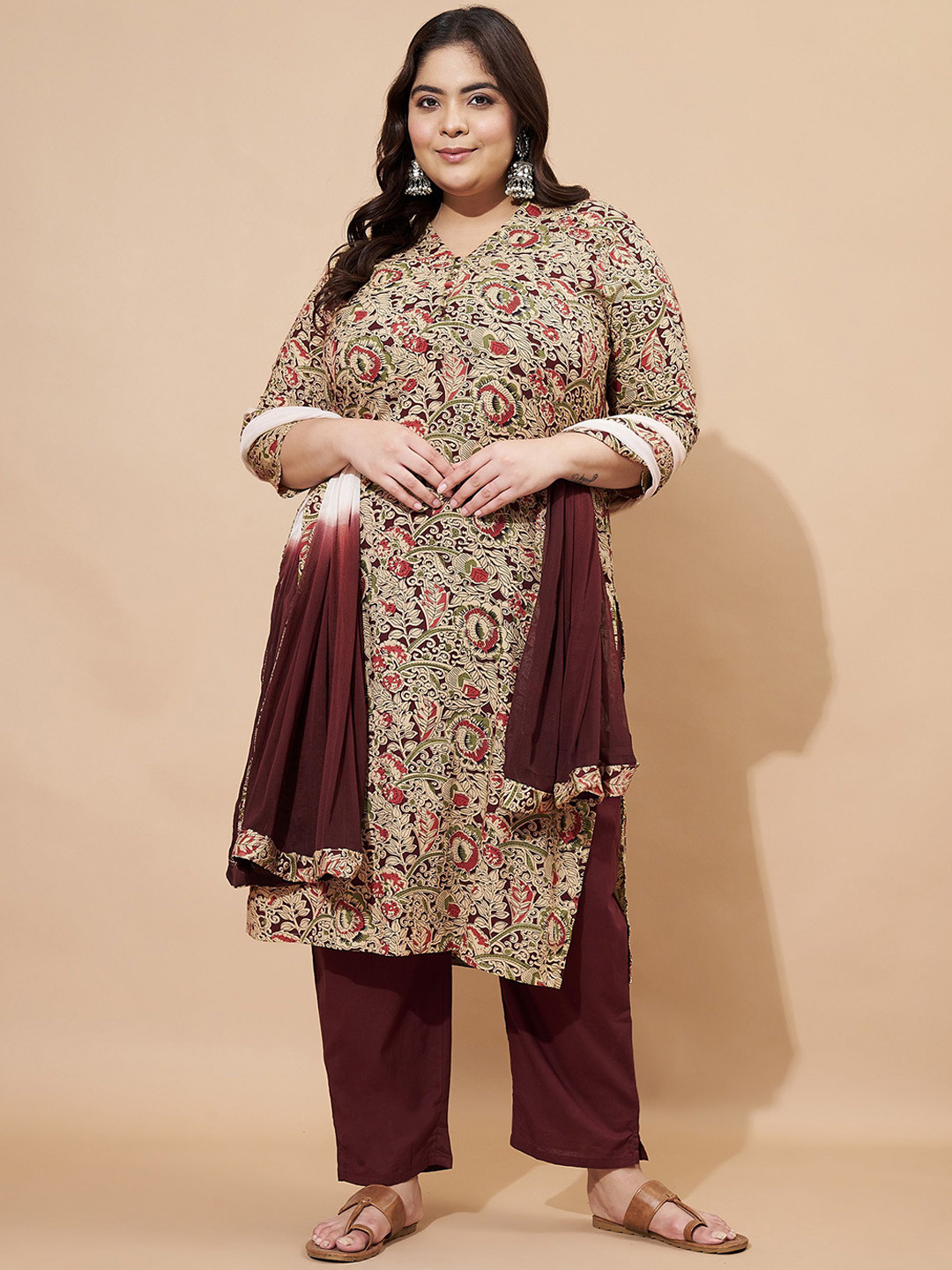 Vbuyz Maroon Floral Printed V-Neck Three-Quarter Sleeves Kurta With Trouser With Dupatta