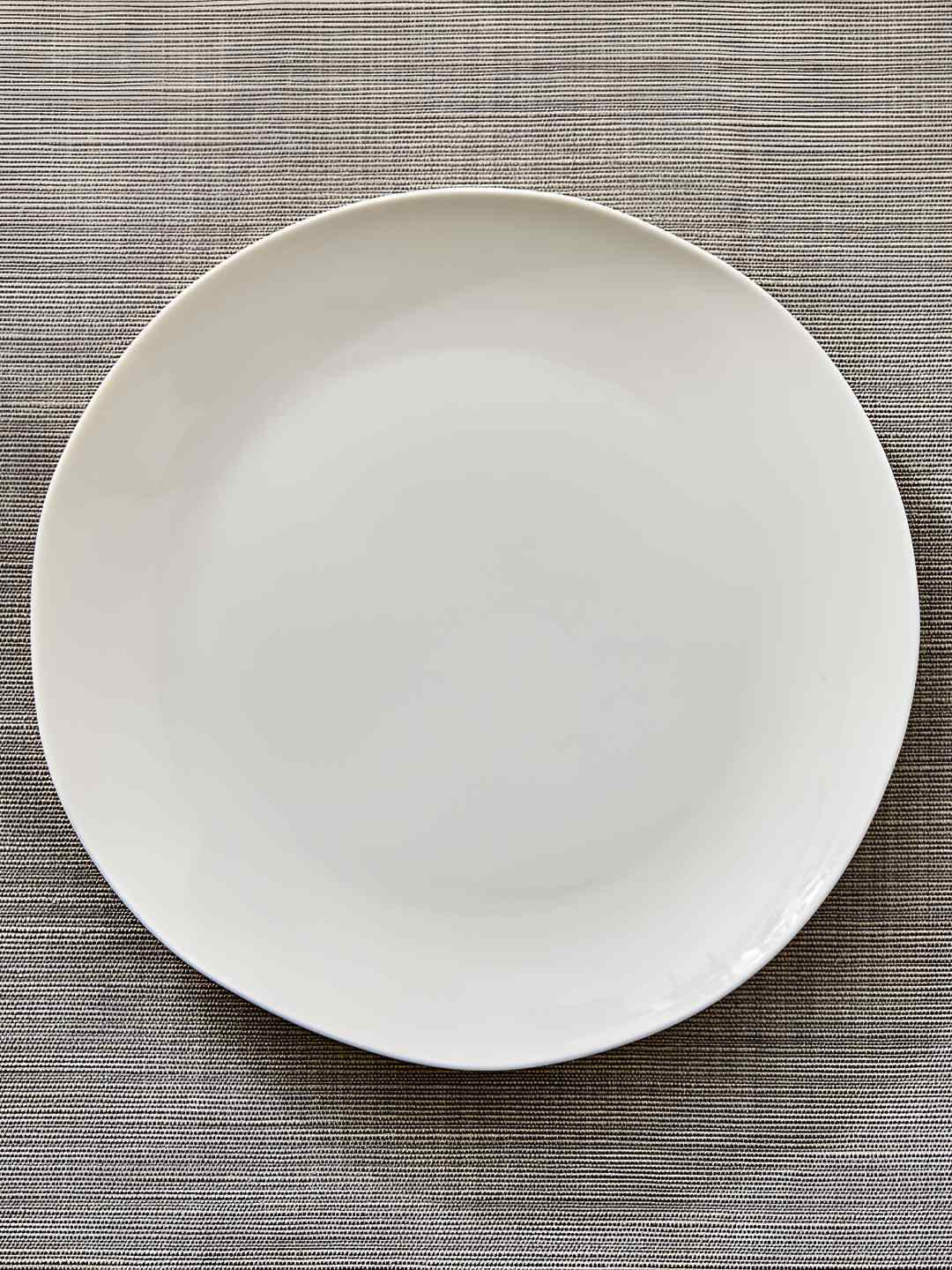 Home Centre Marshmallow Pebble White Porcelain Glossy Plate