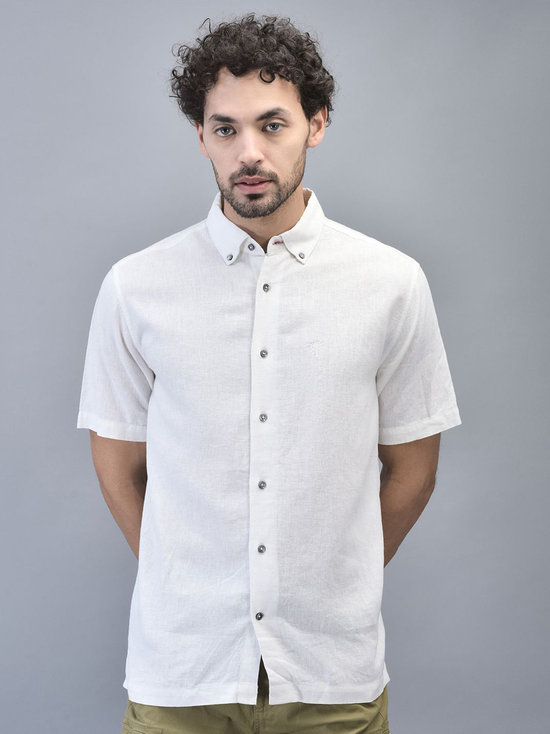 Woodland Men Button-Down Collar Solid Linen Casual Shirt