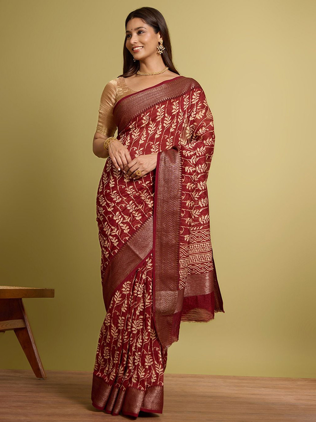 Taneira Dabu Printed Zari Saree