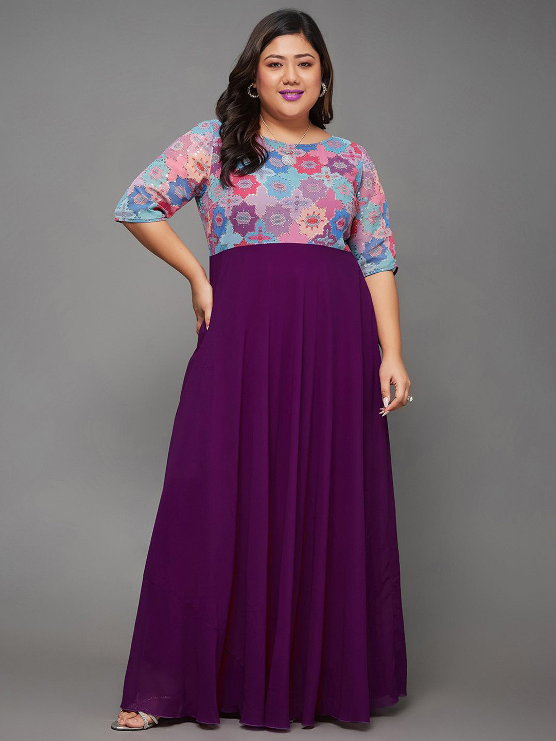 Miss Chase A+ Plus Size Sequince Round Neck Regular Sleeves Maxi Dress