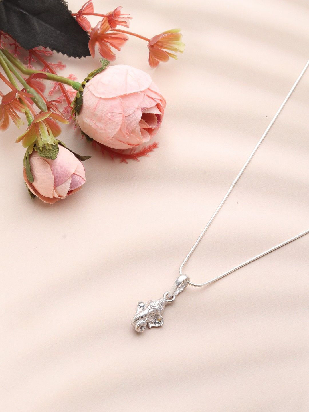 AKSHAT SAPPHIRE Unisex Silver Medium Ganesh Face Pendant