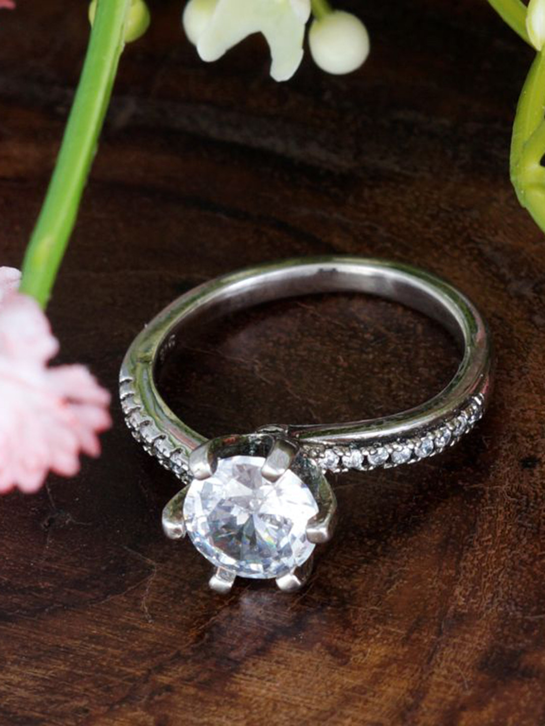 Tuanz Silver Jewelry 92.5 Sterling Silver Rhodium-Plated CZ-Studded Finger Ring