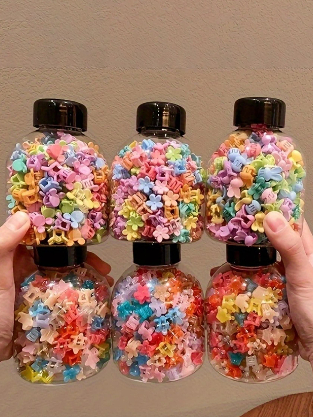 LYTIX Girls Set Of 50 Mini Flower Claw Clips- Assorted