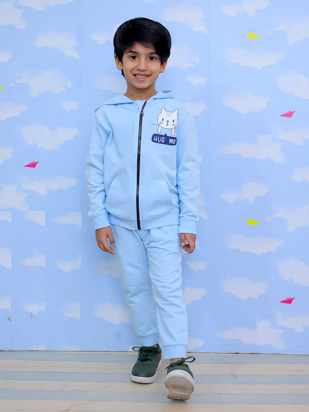 The Mom Store Boys Hug Me Printed Hooded Zipper Pure Cotton Sweatshirt with Joggers