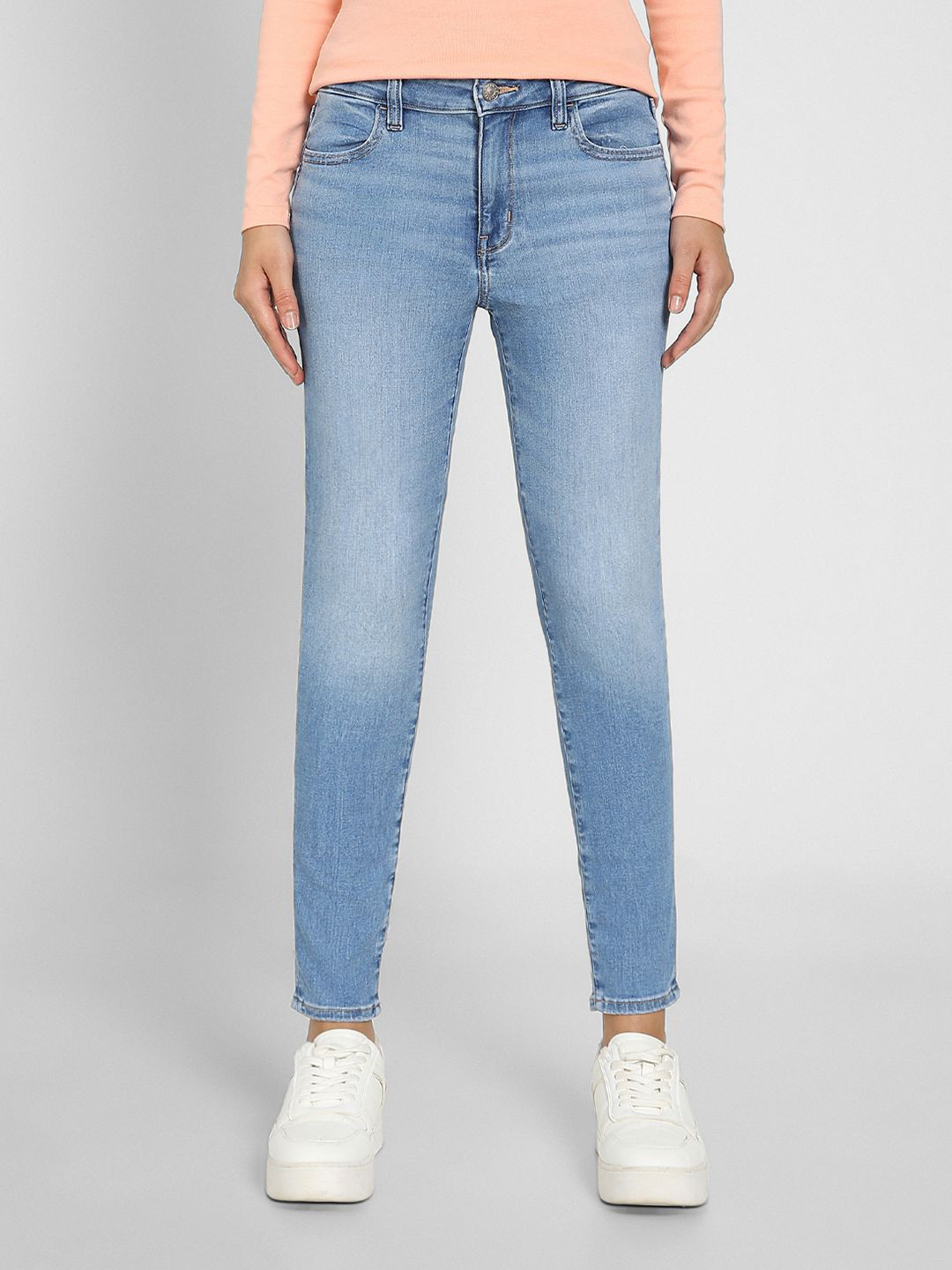 AMERICAN EAGLE OUTFITTERS Women Cotton Skinny Fit Low-Rise Light Fade Stretchable Jeans