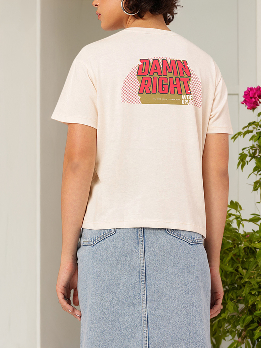 DressBerry Typography Printed Casual Tee
