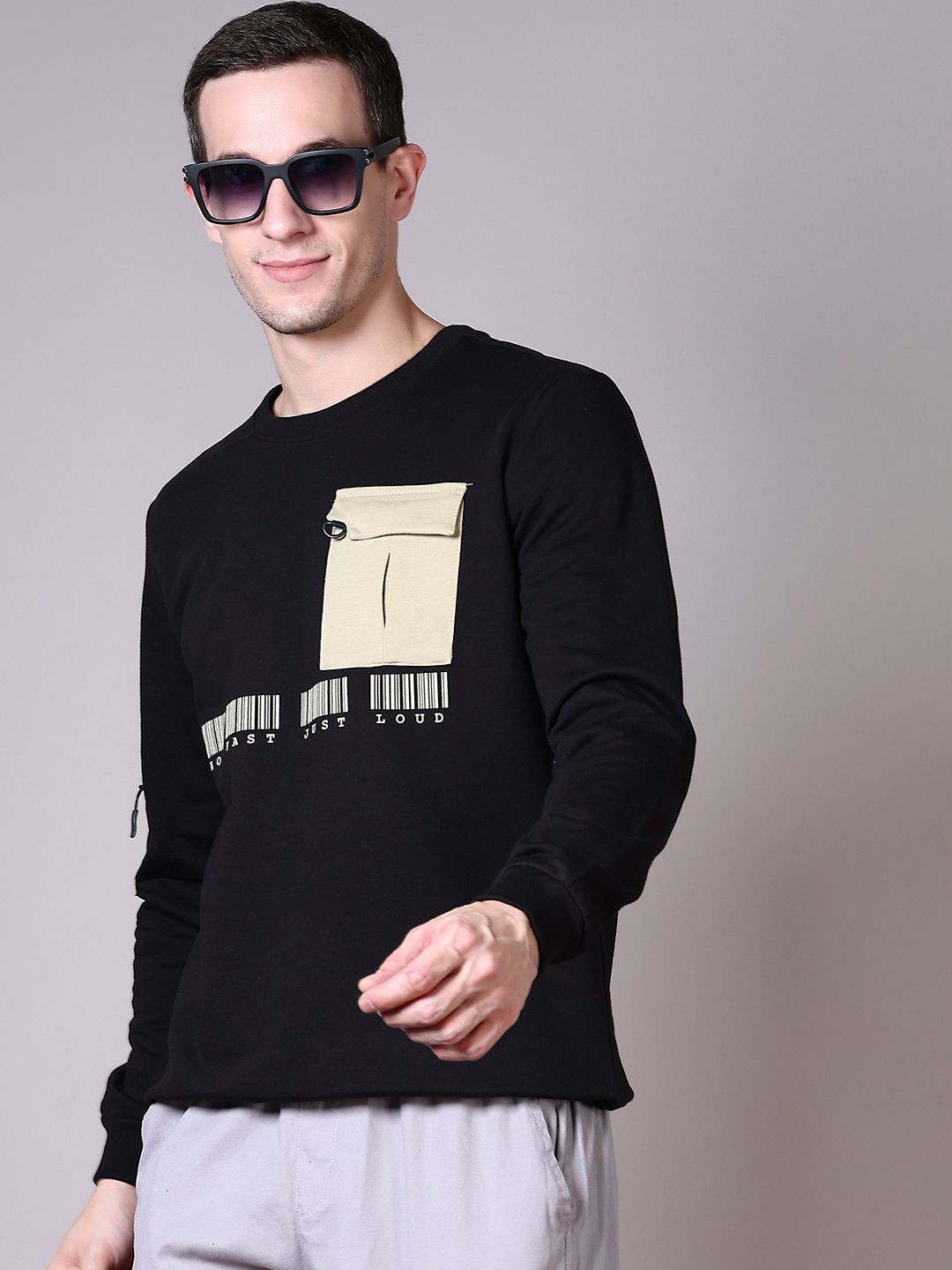 V-Mart Men Printed Cotton Sweatshirt With Pocket Detailed
