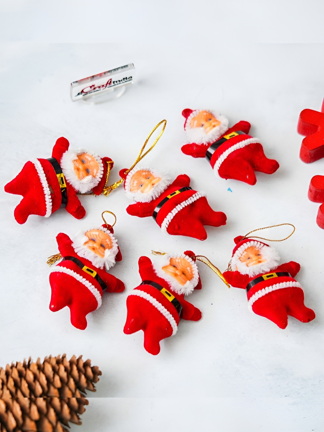 eCraftIndia Red & White 6 Pieces Small Santa Claus