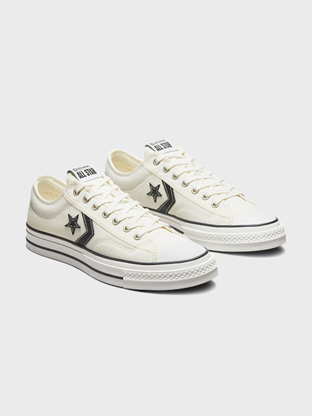 Converse Unisex Star Player 76 Premium Canvas Low Top Sneakers