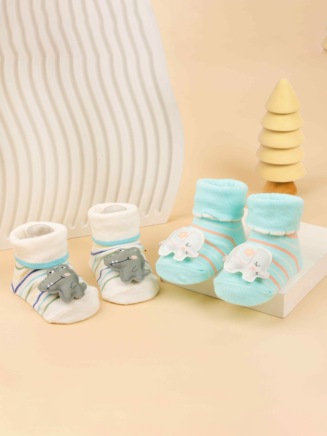 KICKS & CRAWL Kids Pack Of 2 Striped Above Ankle Trunk and Tails Socks