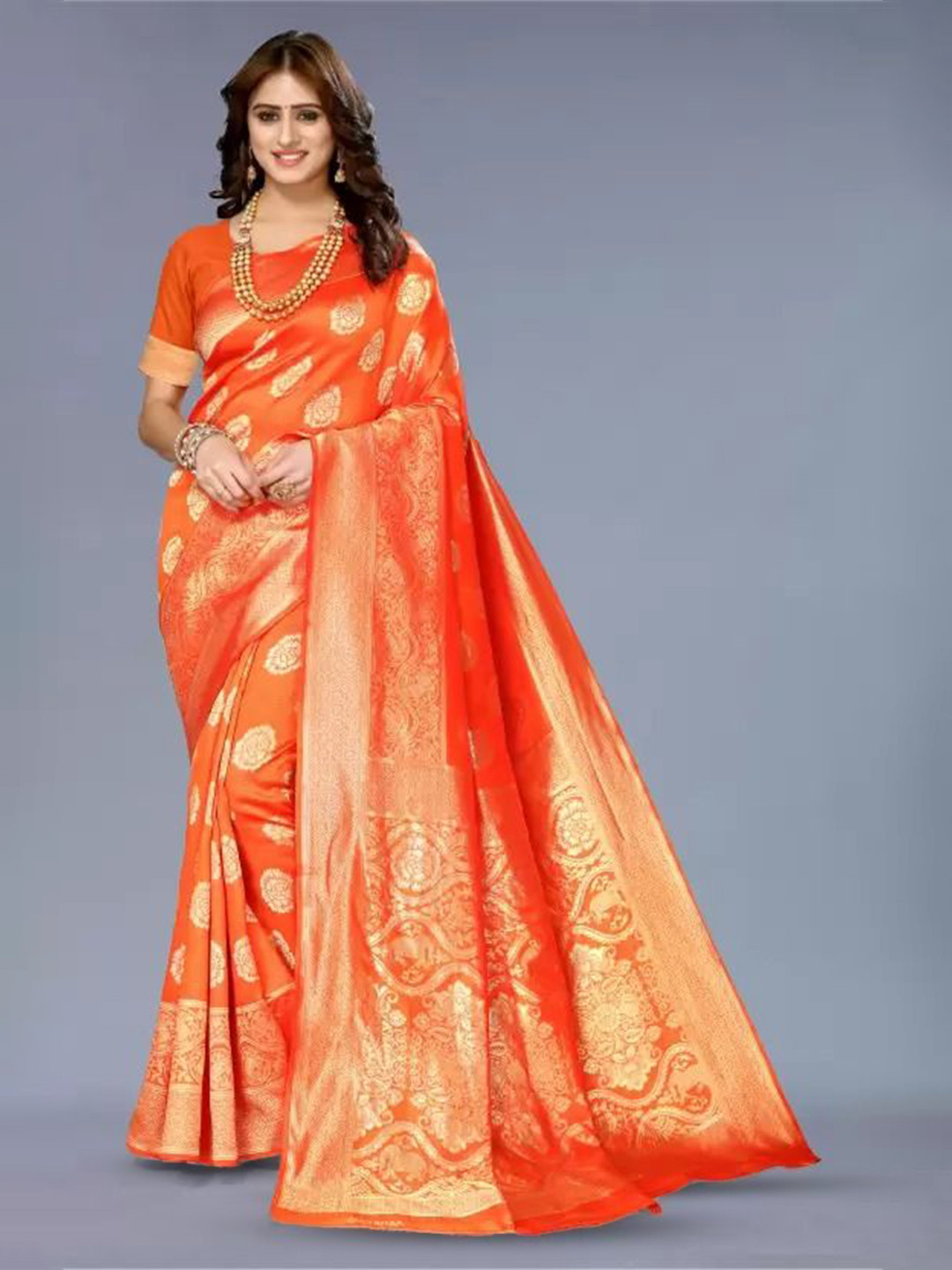 SAADHVI Woven Design Kanjeevaram Saree