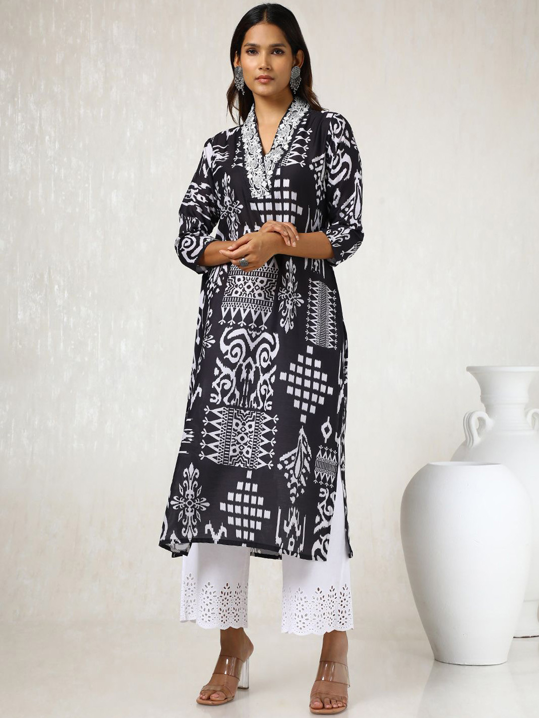 Soch Black Geometric Printed V-Neck Sequined Straight Muslin Kurta