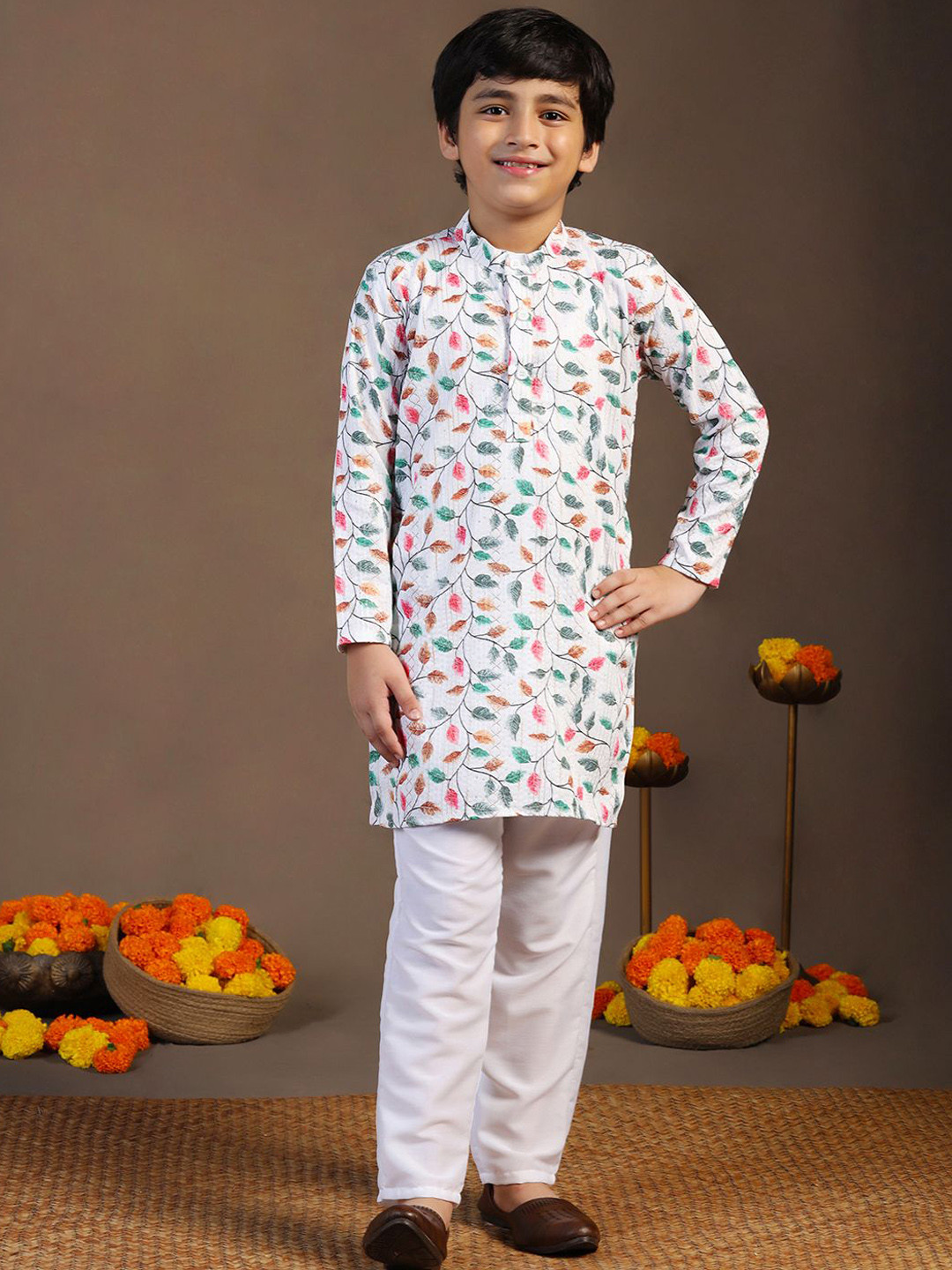 FASHION DREAM Boys Floral Printed Band Collar Long Sleeves Regular Kurta With Pyjama