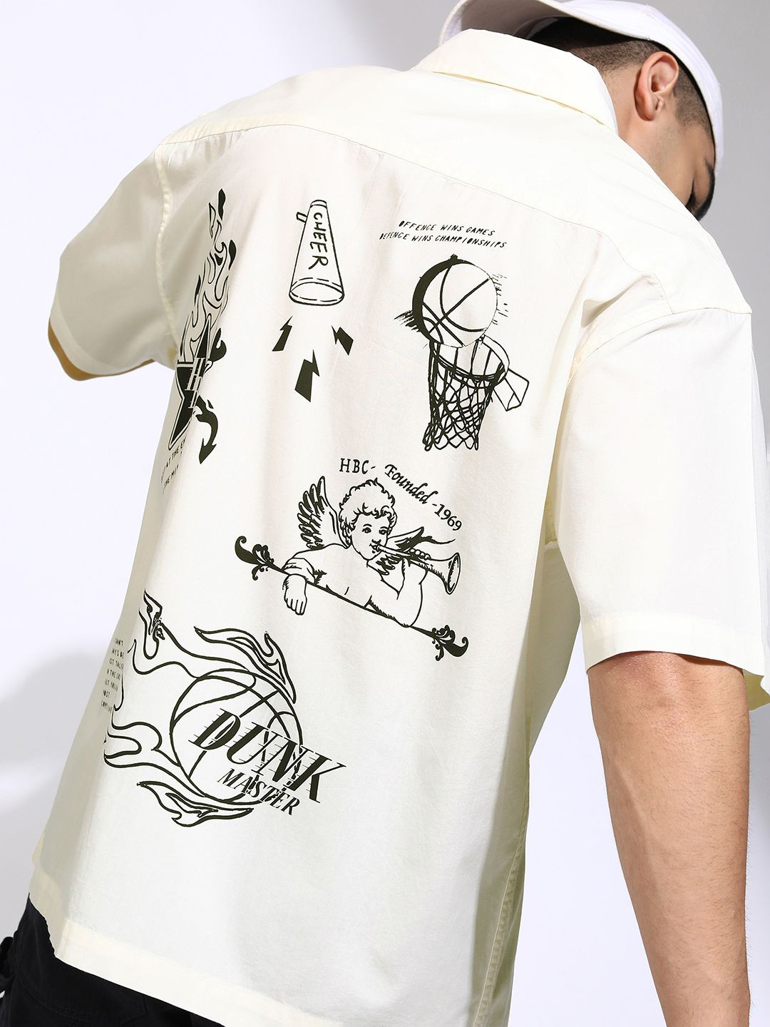 HIGHLANDER Men Cream Logo Embroide Placement Patterened Oversized Shirt