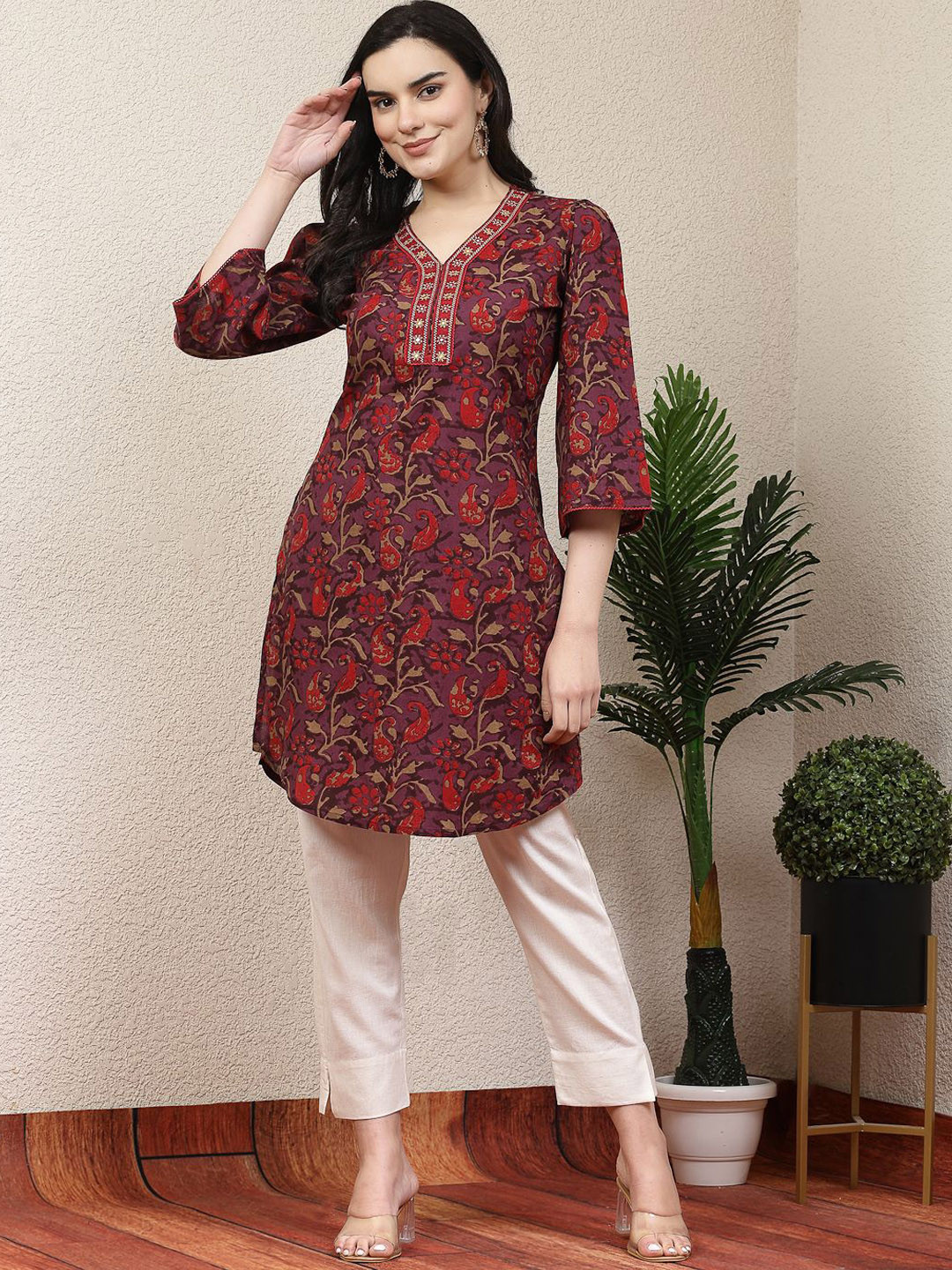 Nayam By Lakshita Women Printed Cotton Straight Kurta with Mirror Work